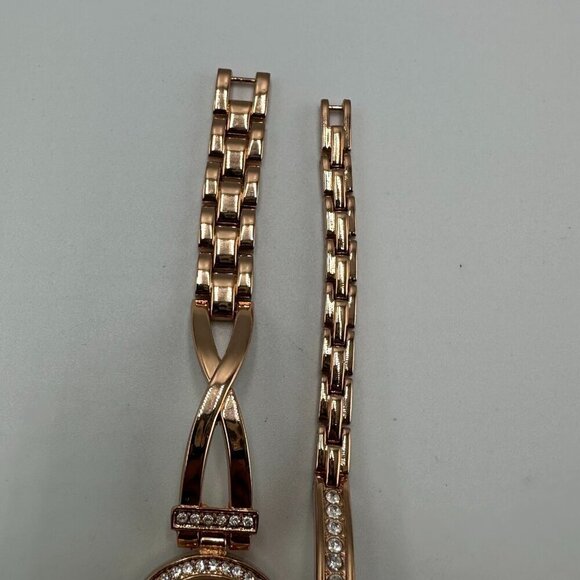 3/$30 Fashion Watch Women Rose Gold Tone Rhinestone Matching Bracelet Set - Picture 4 of 16